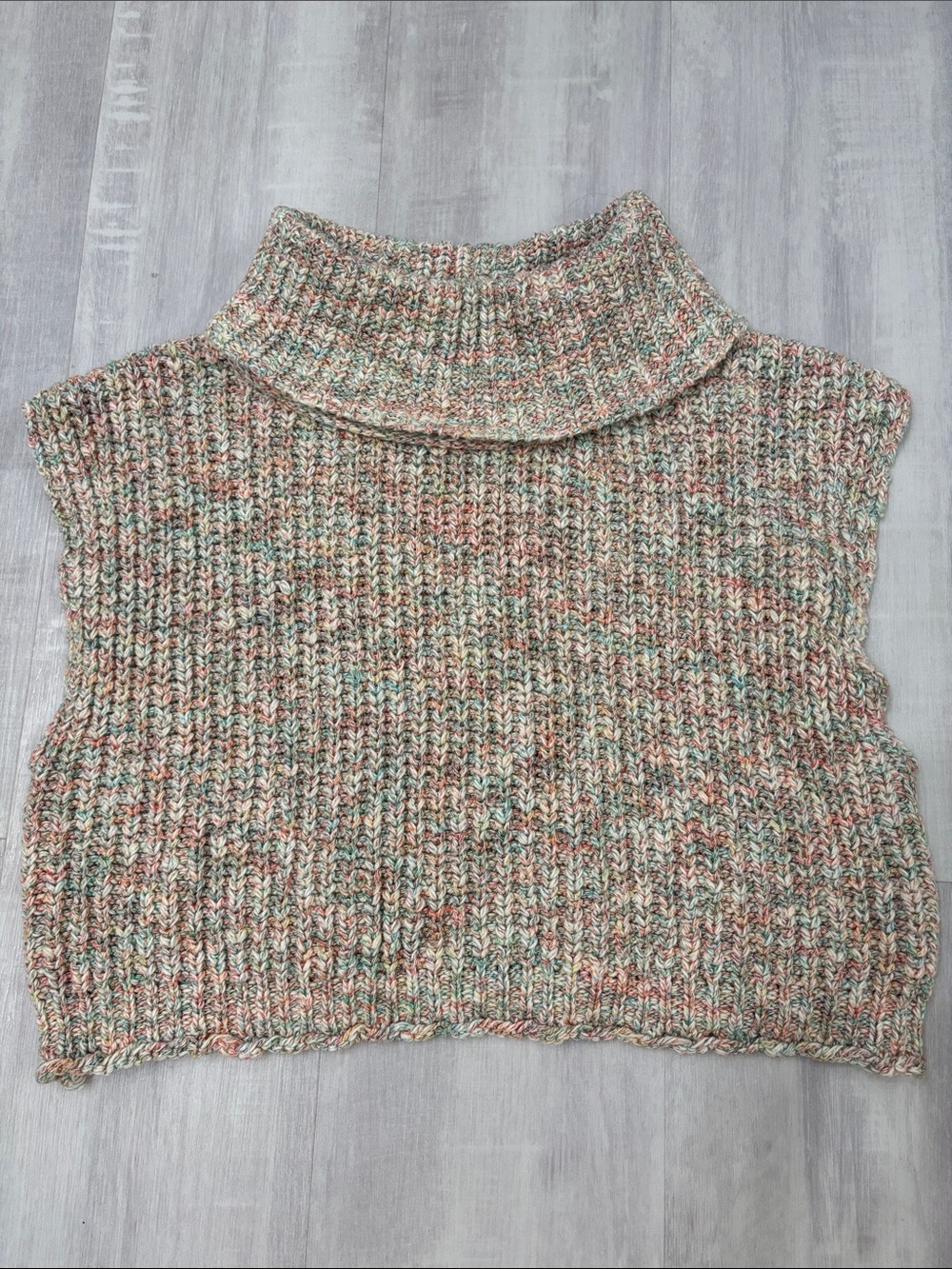 Pants Store Sleeveless Multicolor Ribbed Turtleneck Knit Medium